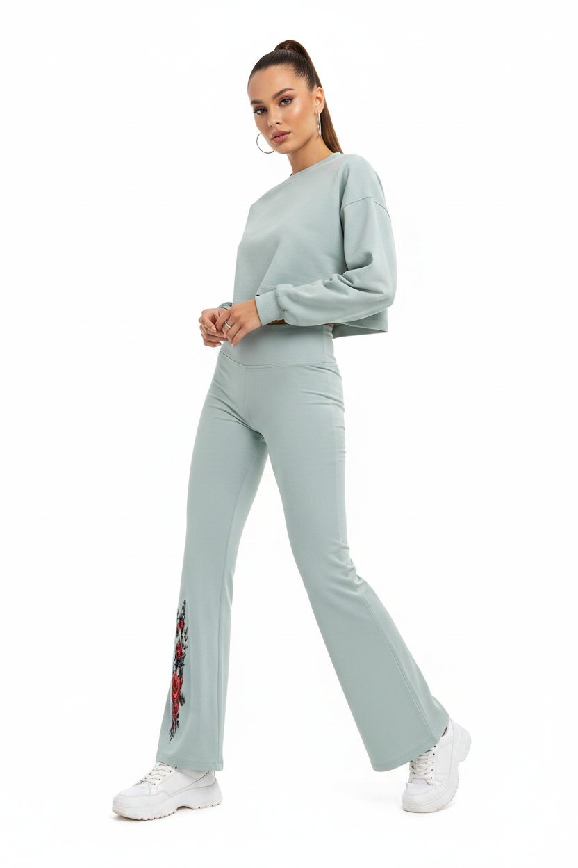Women's High Rise Flared Leggings - ACE